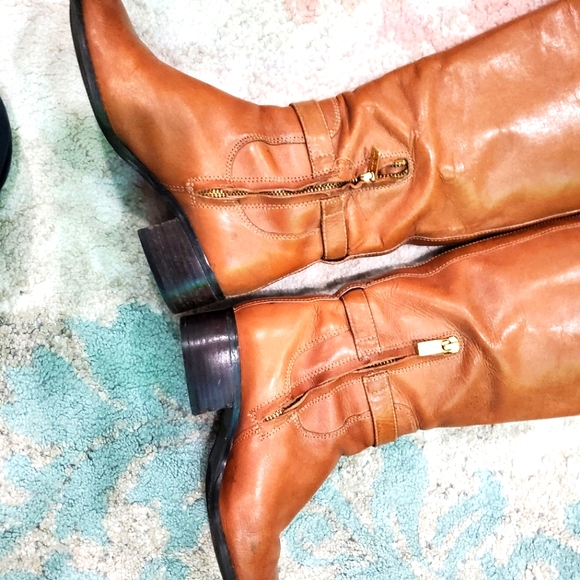 Michael kors boots - Picture 10 of 13